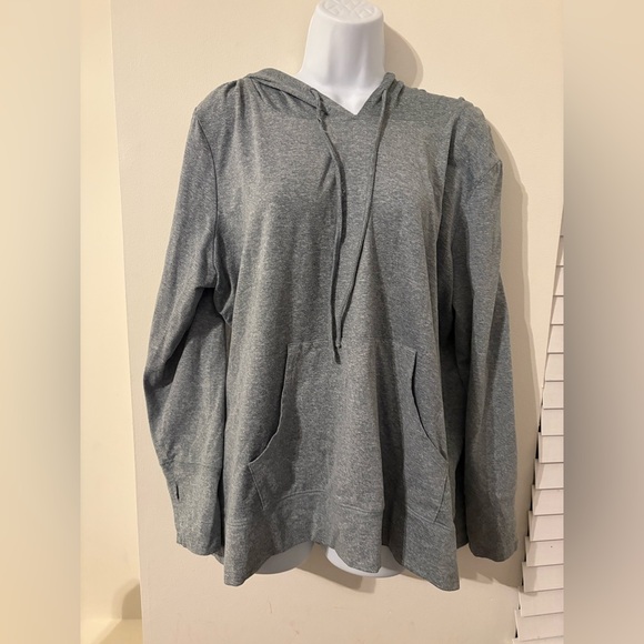 Balance Collection Heather Gray Women's Hoodie - Picture 3 of 9